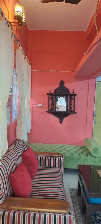 A Home Away From Home Calcutta Exterior foto