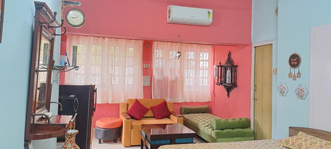 A Home Away From Home Calcutta Exterior foto